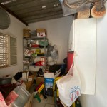 Casa com 03 dorm. e edícula.
