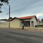 Residência situada na Av. Paraguaçu.