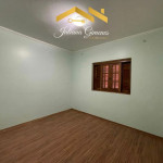 AMPLO IMÓVEL COM ÁREA DE LAZER - JARDIM AEROPORTO