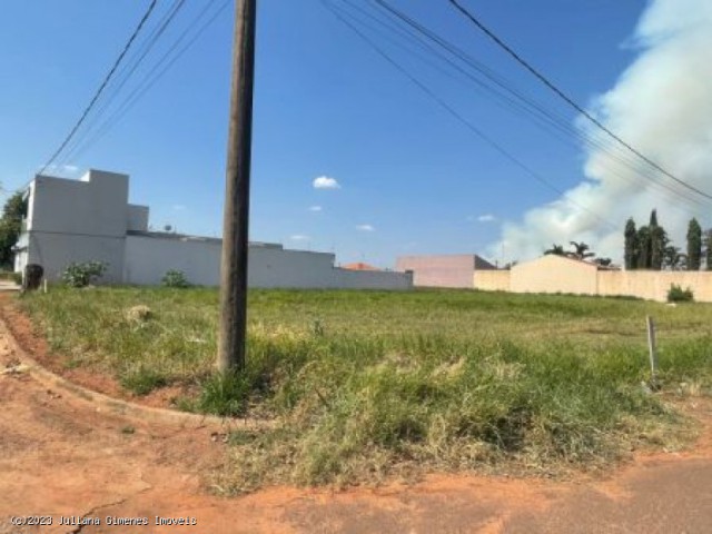 Terreno situado no Jd. Aeroporto, bairro nobre em Paraguaçu Pta