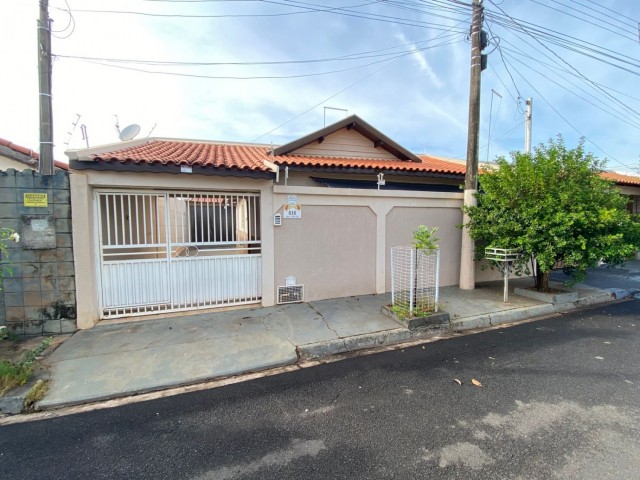 Residência muito bem localizada!