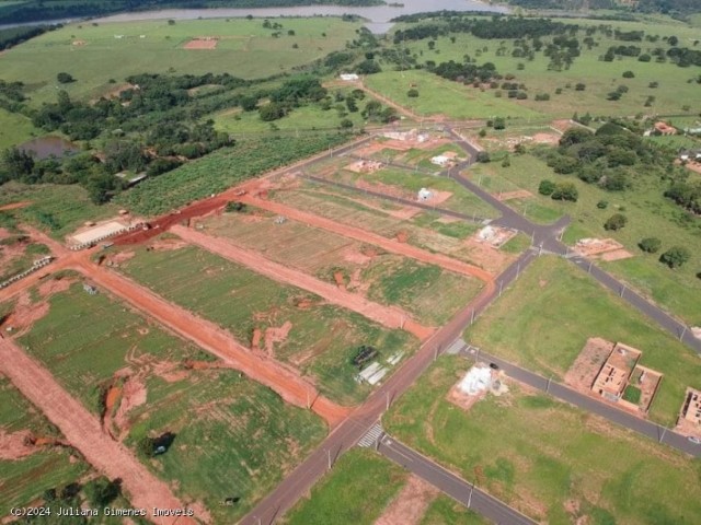 Terrenos com 250,00 m², localizados no Ville de France I e II