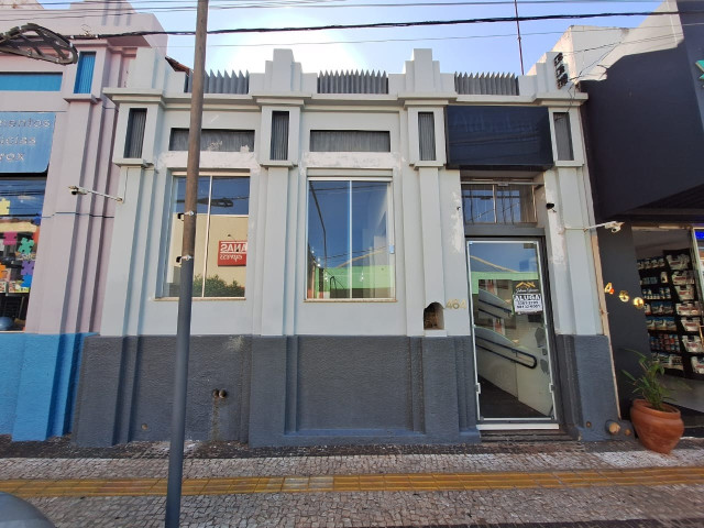 AMPLO SALÃO COMERCIAL - CENTRO