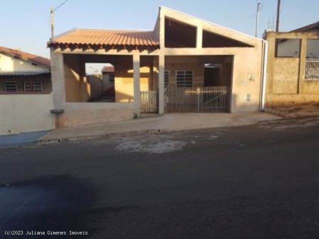 Residência localizada na cidade de Borá, SP