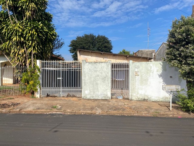 Casa próxima a Prefeitura.